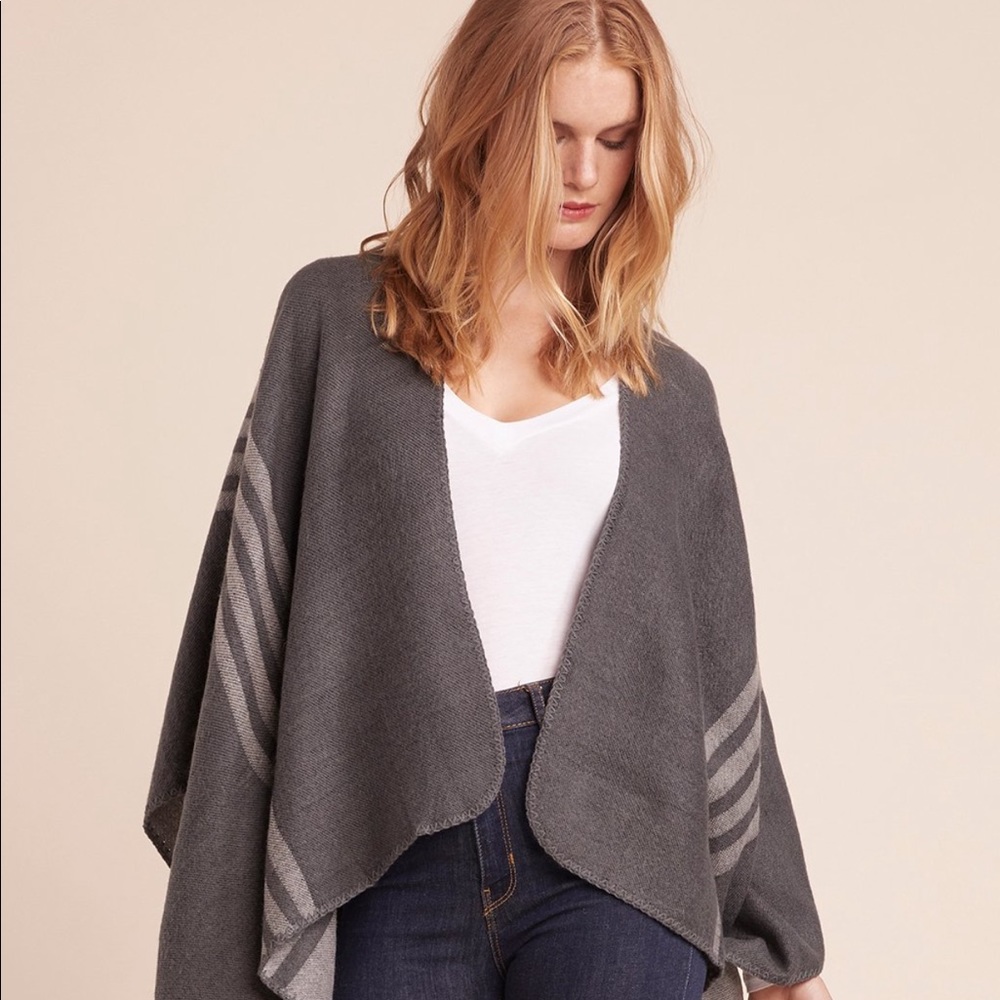 BB Dakota Poncho